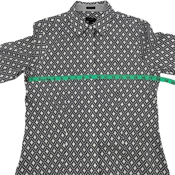 Talbots Blue White Wrinkle Resistant Contrast Sleeve Blouse Size 4 Women's - Picture 10 of 10